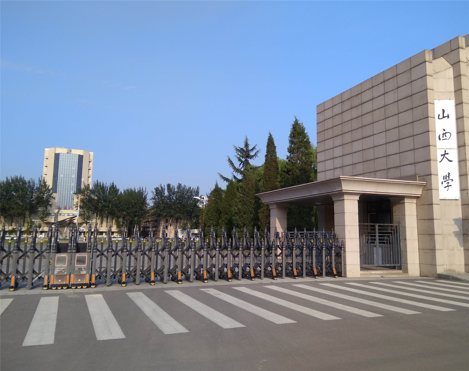 山西第一高校之争_山西大学与太原理工大学比较_太原理工大学学生处电话
