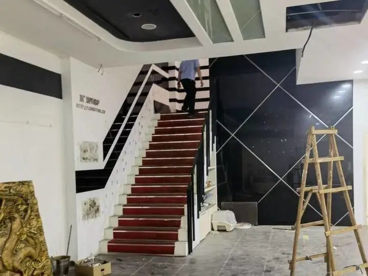 厦门岛内房产拍卖_石狮法院司法拍卖_蚌埠龙子湖区法院拍卖公告
