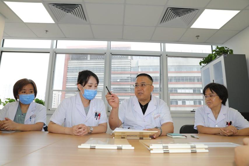 民建中央委员、北京市委常委、北京市政协委员卢长林：努力加快我
