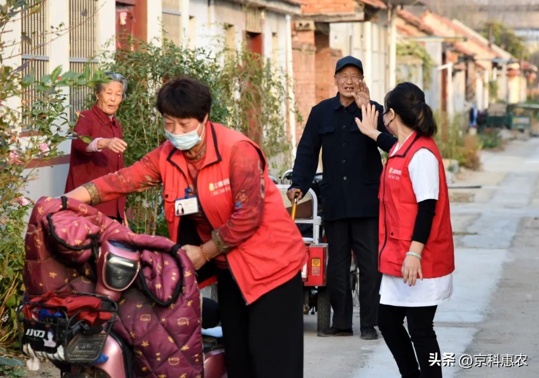 全国农村医疗卫生服务改革_乡村医生待遇保障提升_民建中央:建议完善新型农村社会养老保险制度