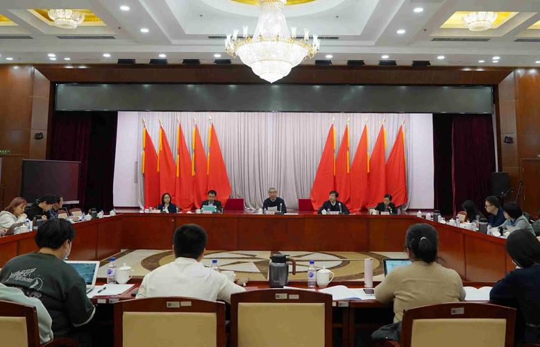 民建中央两会提案_民建中央:建议完善新型农村社会养老保险制度_2018民建中央提案内容