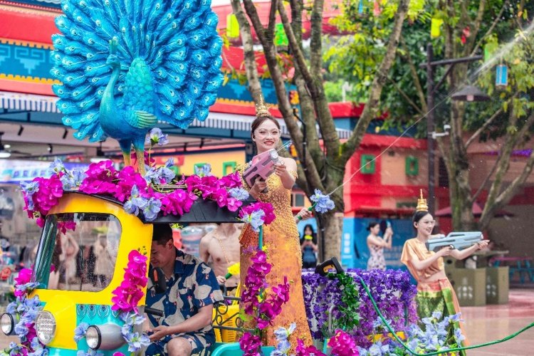 “浪潮体验官”集结！300个免费名额邀你畅玩重庆玛雅海滩水公