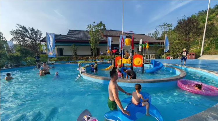 重庆玛雅水上乐园_重庆玩水避暑地_重庆玛雅海滩水公园统景温泉