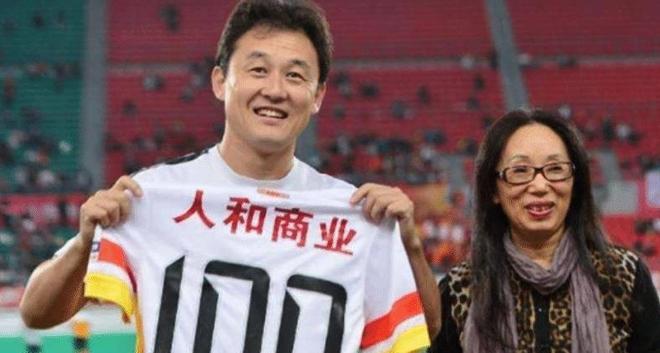 黑龙江女首富戴秀丽，95亿身家却惨被离婚，丈夫坦言：厌倦太富