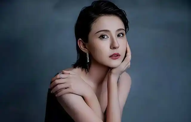 热依扎周游甜蜜日常_热依扎和周游分手_热依扎周游分手原因