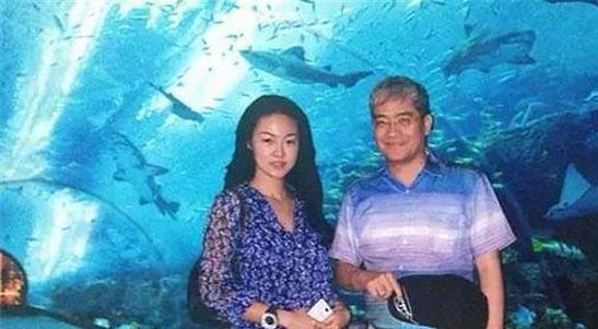 郭美美老妈郭登峰 郎咸平节目 郭美美红十字会事件_咸郎平 郭美美