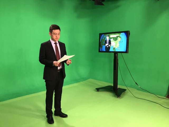 大年初五央视天气预报新主播张泰源_张泰源天气预报主持风格_甘肃卫视天气预报主持人