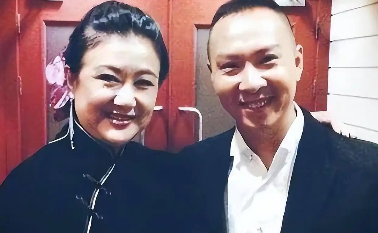 李小加夫人_李小玢 主持生涯_李小玢 退休生活