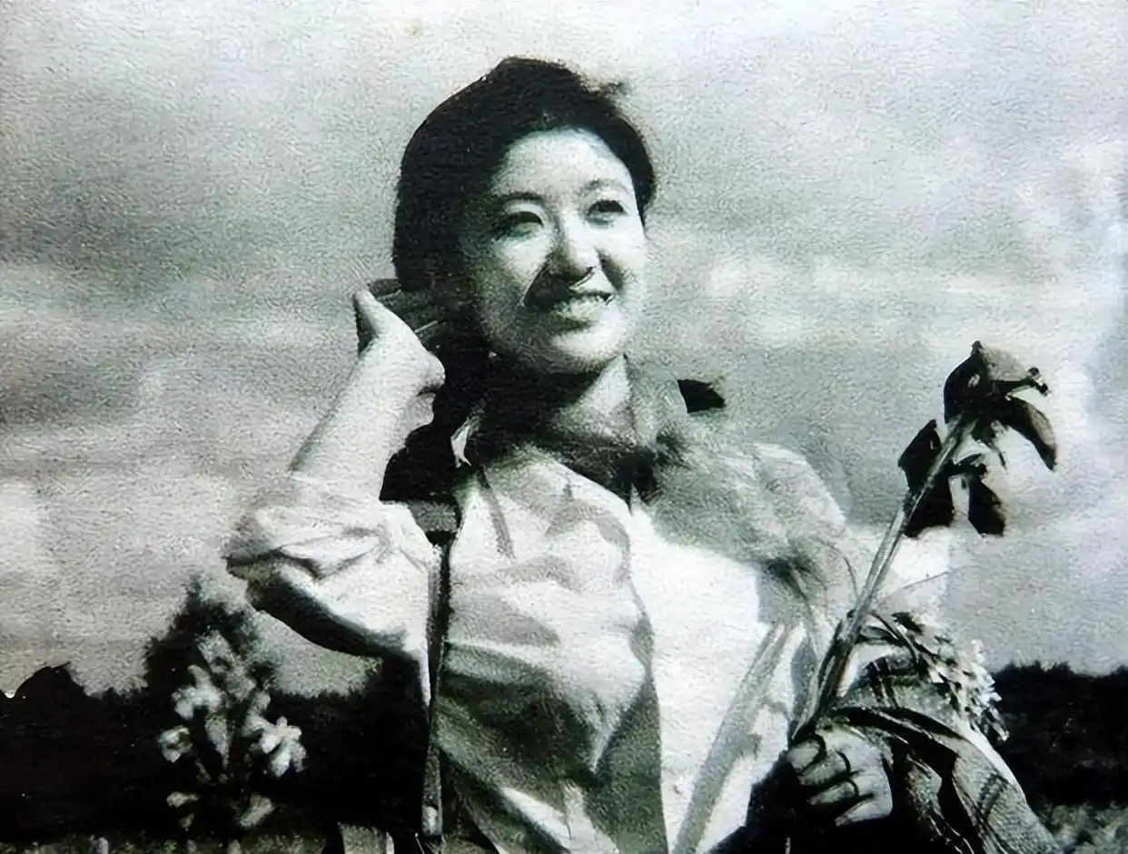 李小加夫人_李小玢 退休生活_李小玢 主持生涯