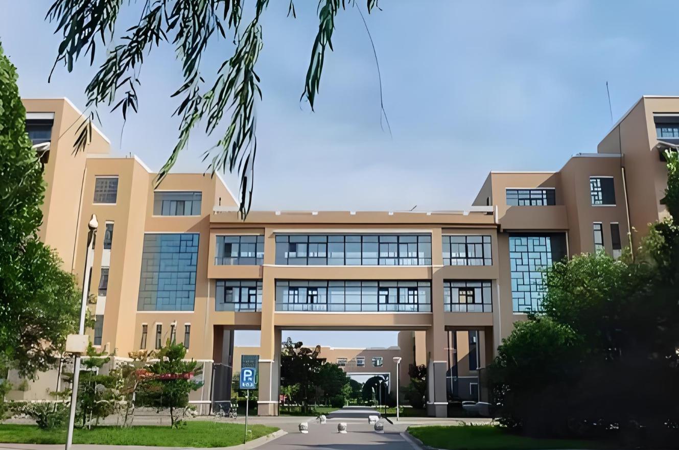 运城学院硕士点_2025年海南大学录取分数线_运城学院录取分数线