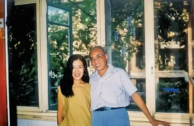 杨宇平丈夫_杨南生与张严平忘年恋_张严平与杨南生爱情故事