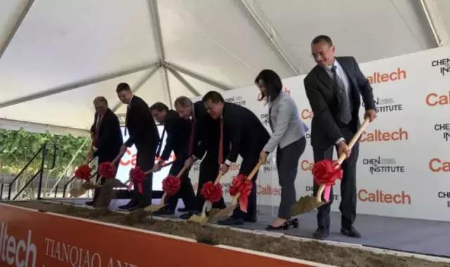 陈天桥创立盛大_陈天桥妻子雒芊芊引关注_陈天桥的传奇经历