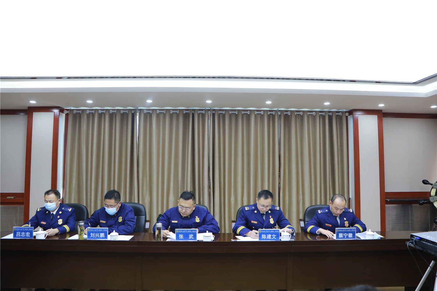 石嘴山支队召开“119”宣传月暨消防宣传嘉年华系列活动媒体推
