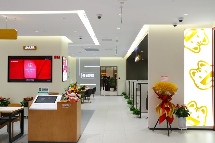 广发信用卡消费多少免年费_广发银行信用卡投诉年费乱扣_广发银行信用卡宽限期滞纳金问题
